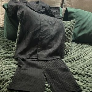 Men’s brand new never been used XL set